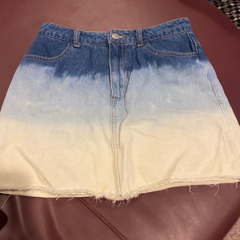 Forever 21 Ombré Jean skirt